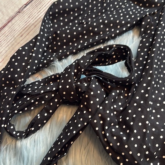 L’Academie The Elaine Black White Polka Dot Long Sleeve Wrap Top sz S - Picture 6 of 9